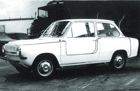 Daf 44 YA prototype (visible contours of the YA)