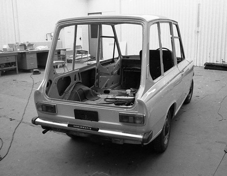 Daf 66 postal van prototype (successor Kalmar) - back