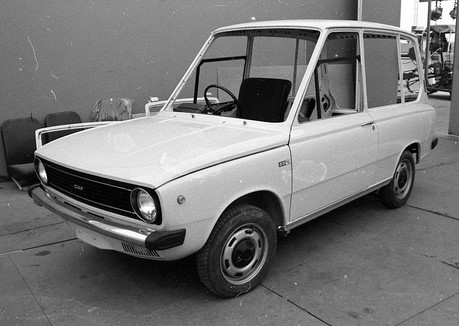 Daf 66 postal van prototype (successor Kalmar) - front and side