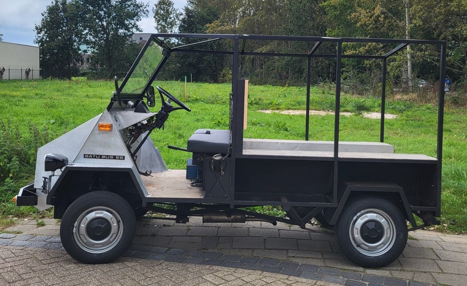 Rolling prototype Daf BATU 4x2 - zijaanzicht